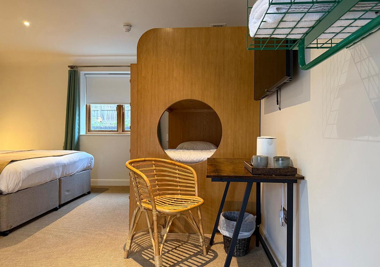 The Ridings At Theobalds Park Hotel Goff's Oak Exterior foto